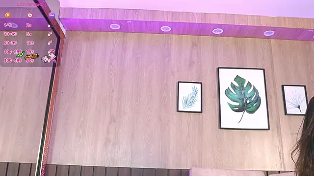 SilviaStoneX online show from March 27, 11:32 am