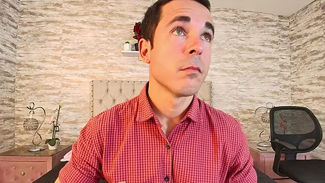 Adams Sanz online show from April 14, 7:53 pm