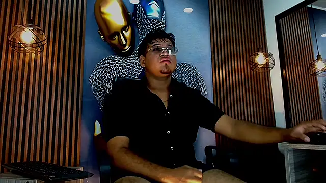 Snapshot of jacobxhott chatting on March 3, 4:07 am jacobxhott online show from March 3, 4:07 am