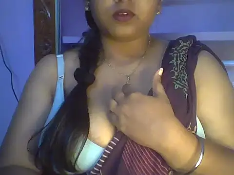 Snapshot of Tamil_Kuttyma chatting on June 27, 4:34 pm Tamil Kuttyma online show from June 27, 4:34 pm
