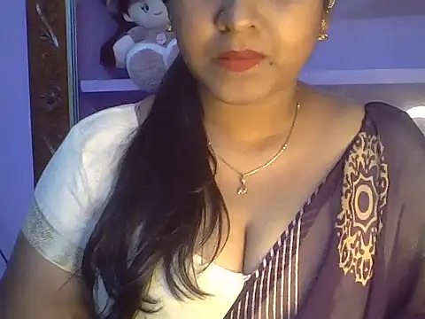 Snapshot of Tamil_Kuttyma chatting on June 28, 1:28 pm Tamil Kuttyma online show from June 28, 1:28 pm