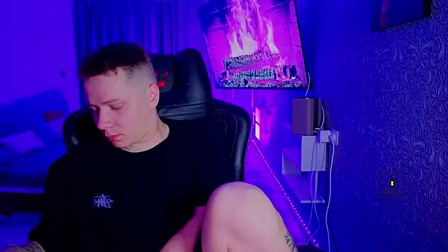 Karl Night  online show from May 2, 6:02 pm