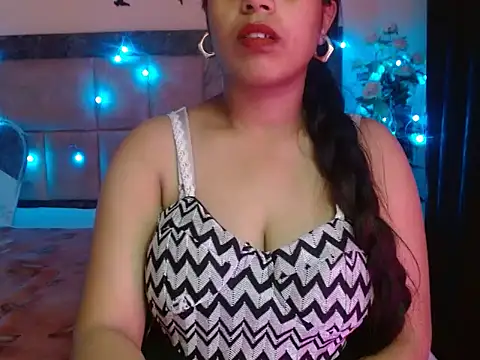 Popo Girl online show from March 21, 4:54 pm