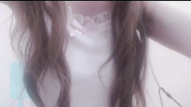 Snapshot of vanillemilk chatting on June 25, 7:18 pm vanillemilk online show from June 25, 7:18 pm