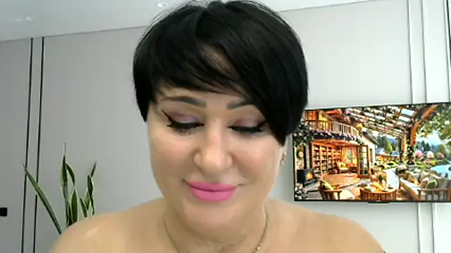 Kleotempt online show from April 2, 11:41 am