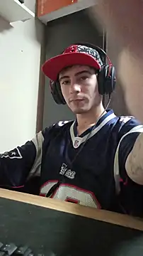 Snapshot of highonbwc chatting on February 28, 12:44 am highonbwc online show from February 28, 12:44 am