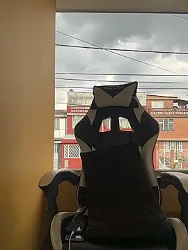 Snapshot of Nahomy_firee chatting on February 28, 7:59 pm Nahomy firee online show from February 28, 7:59 pm