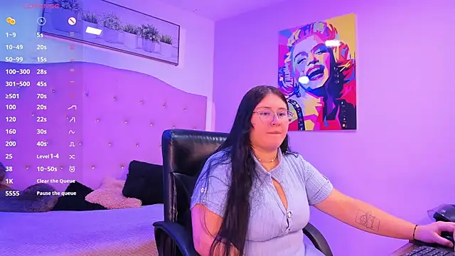 Snapshot of sienna_cavalli chatting on February 26, 12:26 pm sienna cavalli online show from February 26, 12:26 pm