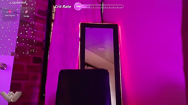 Snapshot of MikaRossi chatting on February 25, 4:38 pm MikaRossi online show from February 25, 4:38 pm