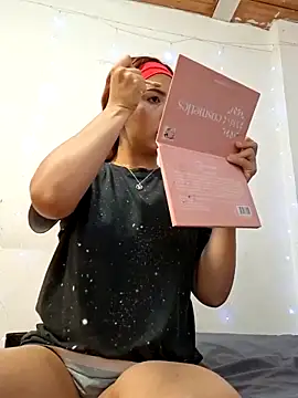 violeta blaze1 online show from March 5, 10:00 am