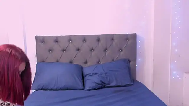 violeta blaze1 online show from March 11, 9:59 am