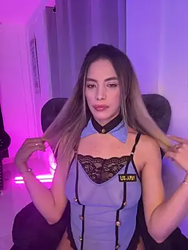 Snapshot of miley_saens chatting on February 26, 7:29 am miley saens online show from February 26, 7:29 am