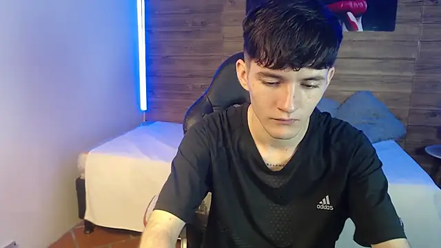 trevor mob online show from April 7, 5:02 pm