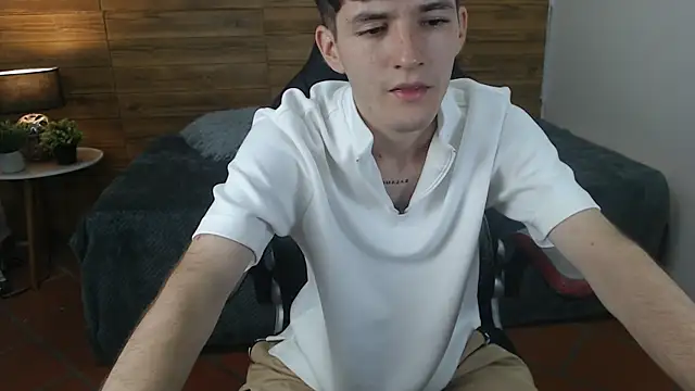 trevor mob online show from April 14, 7:42 pm