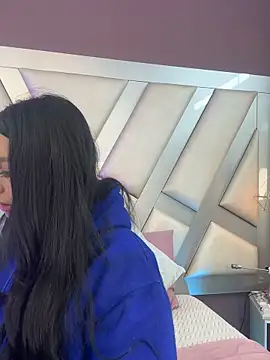 Ashleeyprincess01 online show from April 1, 11:55 am