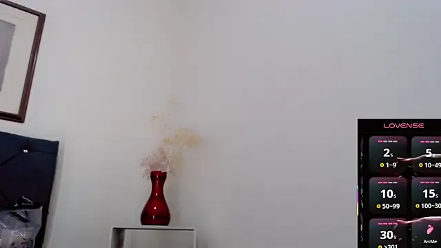 Emma Boms online show from March 14, 3:23 am