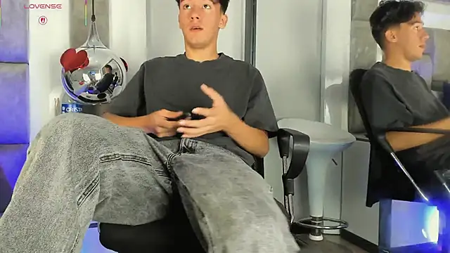 Austin Reedss online show from March 22, 3:59 pm