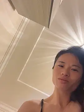 Mia-lp online show from March 3, 10:43 am