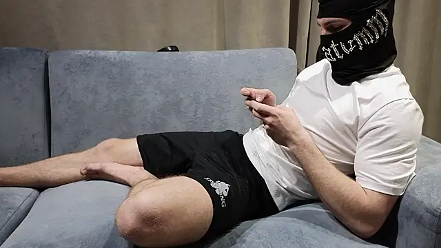 chantatummm online show from March 26, 8:36 pm