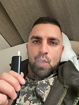 VANYA1997 online show from April 10, 9:03 am