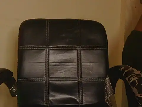 cute yashi online show from April 17, 1:14 pm