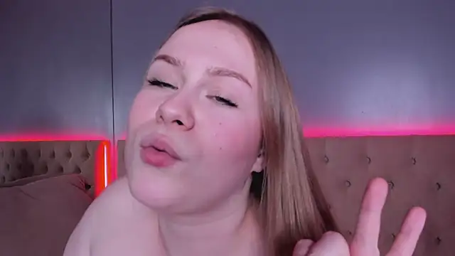 Snapshot of stacy_moorex chatting on April 30, 8:57 pm stacy moorex online show from April 30, 8:57 pm