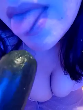 Lona Hot online show from April 1, 6:16 pm