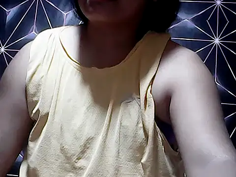 Flowerbebe online show from May 27, 2:03 pm