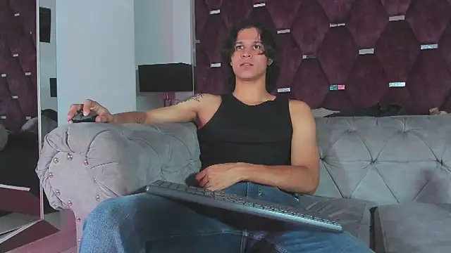 TonyBenedetti online show from May 13, 9:11 pm