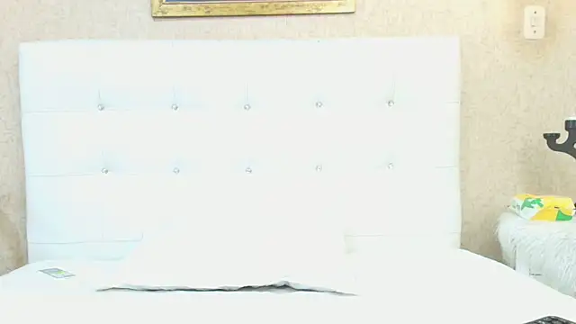 Sammantha hotx online show from April 15, 7:43 pm