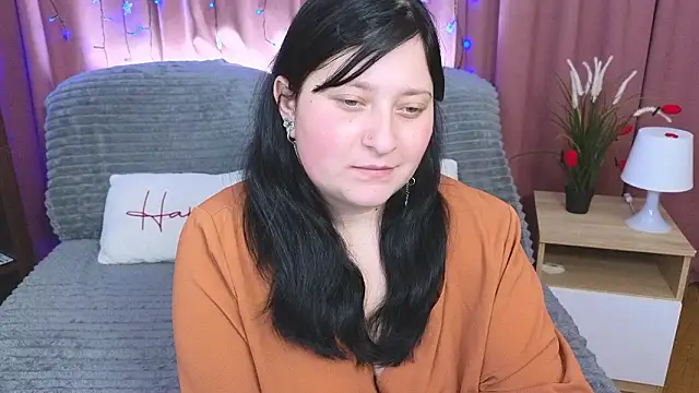 Snapshot of AngelNoir_ chatting on March 1, 9:06 pm AngelNoir online show from March 1, 9:06 pm