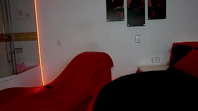 Petitte Mussa online show from April 14, 7:25 am