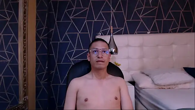 Snapshot of EriickFerrer chatting on February 27, 6:02 am EriickFerrer online show from February 27, 6:02 am