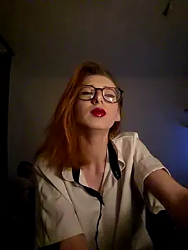 Snapshot of SweetAnnaX chatting on February 27, 12:21 am SweetAnnaX online show from February 27, 12:21 am