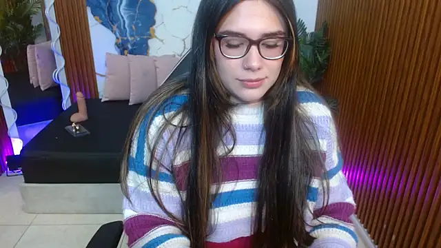 Isiis tay online show from April 14, 11:38 am