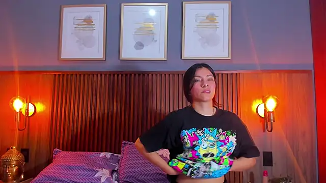 gabyevans4 online show from March 24, 12:10 pm