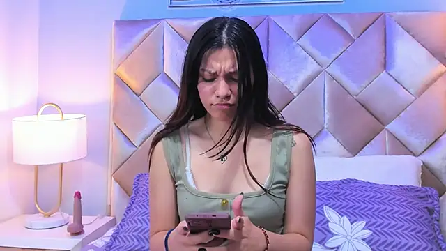 gabyevans4 online show from March 31, 12:27 pm