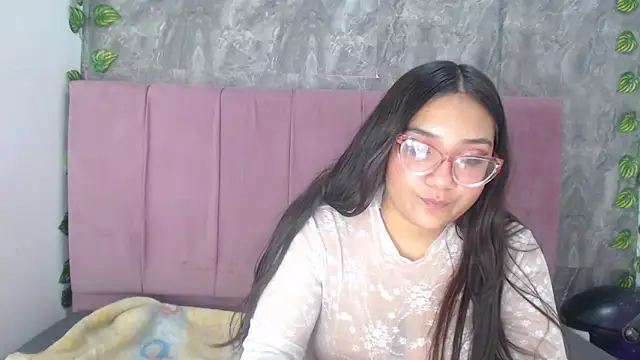 anyela donecm online show from May 25, 7:42 pm