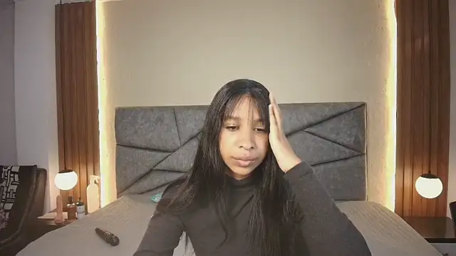 ShayMilleer online show from May 26, 11:50 am