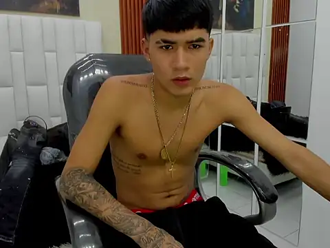 Thiago collinss online show from March 11, 10:27 pm