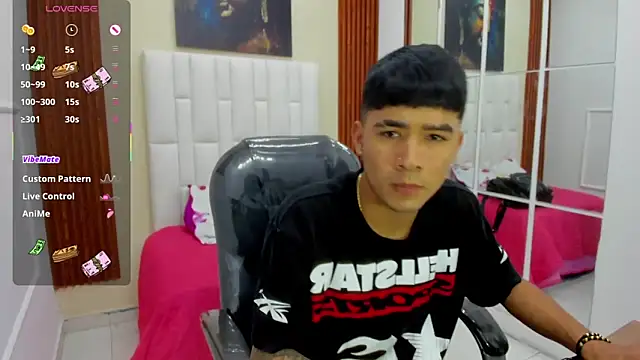 Thiago collinss online show from April 22, 10:11 pm