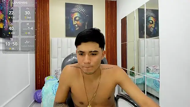 Snapshot of Thiago_collinss chatting on August 1, 9:57 pm Thiago collinss online show from August 1, 9:57 pm