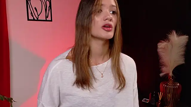 Mia Benett  online show from May 22, 1:39 pm