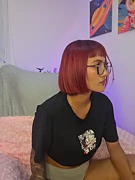 Nixtaylor1 online show from April 4, 11:35 pm