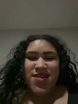 Snapshot of Selyne247 chatting on February 26, 2:54 am Selyne247 online show from February 26, 2:54 am