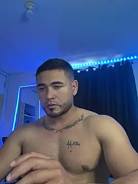 Snapshot of amon_1998 chatting on February 26, 6:07 pm amon 1998 online show from February 26, 6:07 pm