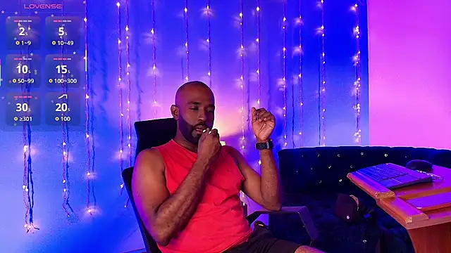 LOGAN ADAMS27 online show from March 14, 12:39 am