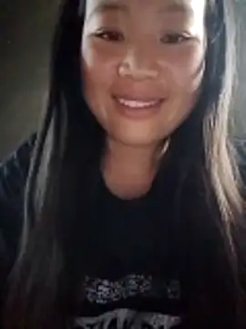 Snapshot of Miu_la chatting on March 3, 10:43 am Miu la online show from March 3, 10:43 am