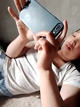 Miu la online show from April 4, 1:59 am