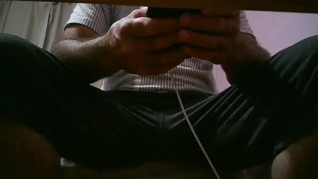 Snapshot of pglsmm chatting on July 29, 6:39 pm pglsmm online show from July 29, 6:39 pm
